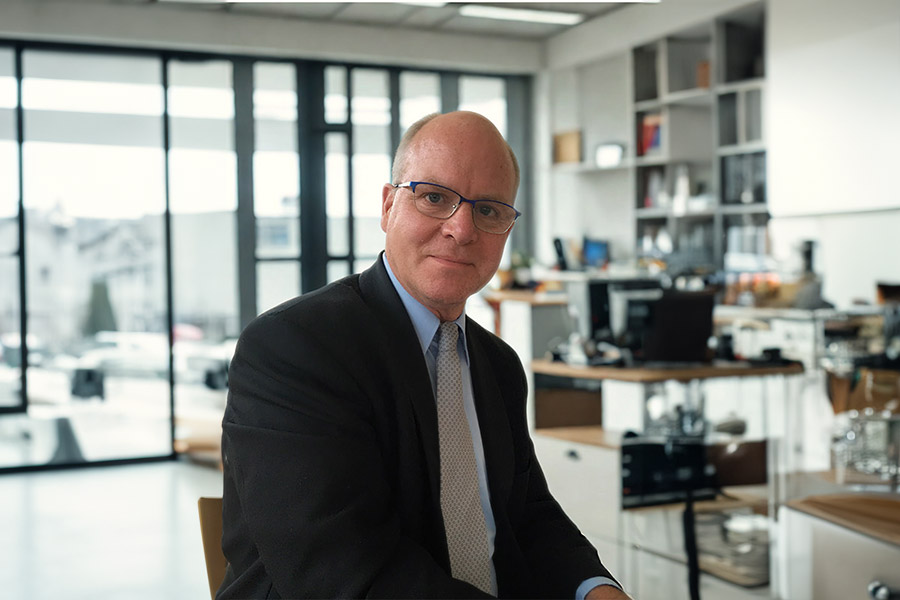 Professor Paul Glue